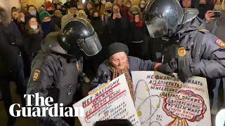 Russian pensioner 'who survived siege of Leningrad' arrested for protest against Ukraine war