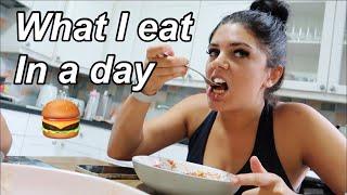 WHAT I EAT IN A DAY! | Sophie Clough