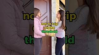 Trying to open the door  #english #englishtips #learnenglish