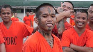 Life inside the jail, where inmates dance (Philippines)