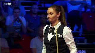 Mark Allen fist-bump rejected by Reanne Evans | 2021 British Open