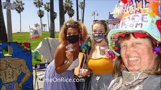 GRACE kinstler ALYSSA wray from American idol get NAME ON RICE AT VENICE BEACH CALIF APRIL 2, 2021