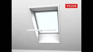 Установка рулонной шторы для мансардных окон VELUX на крючках RHL RHZ
