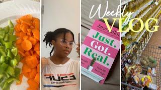 weekly vlog! mini twists + new KFC bbq zinger + clean with me + stew chicken recipe & more!