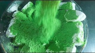 Gym Chalk asmr Chalk Crushing topped with Green Powder Play Sifting Paste Play Color changing powder