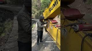 Cracked Excavator Boom? Watch This Incredible Repair Transformation!