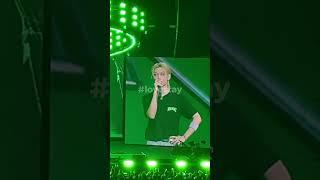 Chan and Felix singing #lovestay Felix deep voice is WOW #straykids #viral #bangchanskz #leefelix
