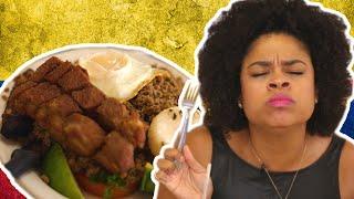 Dominicans Try Colombian Food