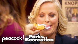 Ann Bribes Leslie with Food | Parks and Recreation