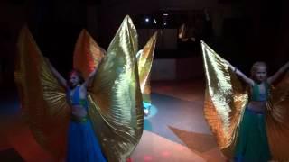 Kids bellydance with isis wings