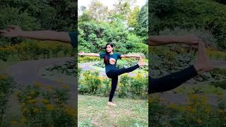 #yogapractice #yogafit #yogaforbeginners #yoga #viral #shorts #fitness #yogagirl #yogachallenge #om