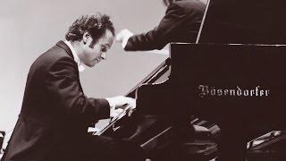 Malcolm Frager: American Pianist