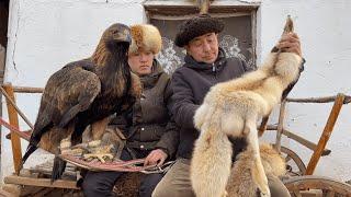 Eagle hunter`s life in the mountain village | Why Nomad need an eagle