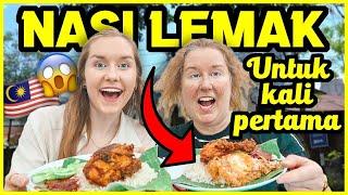 My MUM was SHOCKED by NASI LEMAK in MALAYSIA 