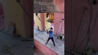 Repicando con la Campana Mayor en el Templo de la Cruz, Querétaro