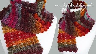 QUICK & EASY Shell Stitch Scarf! SIMPLE ONE ROW REPEAT