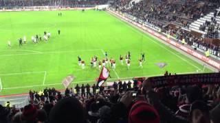 St Pauli - 1.FCN Siegestaumel Mannschaft 29.11.15