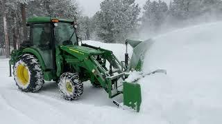 Snow Blowing 2 Feet Of Heavy Wet Snow - John Deere 4066R - Frontier SB2176 - Western Winds Skid Skis