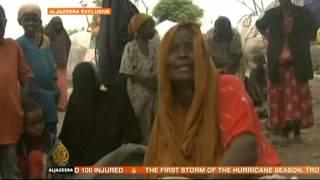 Somalia floods displace thousands
