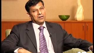 RAGHURAM RAJAN EXCLUSIVE HINDI INTERVIEW - Good relations with Fin Min