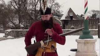 Trage cu pusca la cetatea medievala din Eger, Ungaria