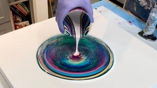 10 Colors Create A Rainbow Result In this Straight Pour! - Art