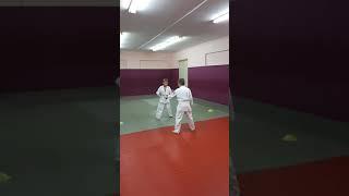Упражнение на развитие координации #Shorts