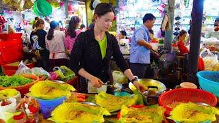 Queen of Yellow Pancake! Popular Banh Chav, Rice Ball Dessert & Egg Soy Milk - Cambodian Street Food