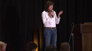 Teamwork Keynote Speaker Kristin Arnold on How to Change the World (1min)