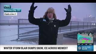 Jim Cantore Experiences Thundersnow In Kansas City While Covering Winter Storm Blair