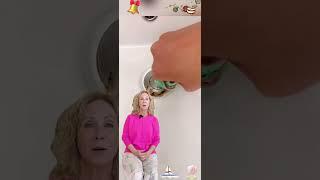 Powerful Cleaning Gel for Kitchen & Bath Seals #cleaninghacks
