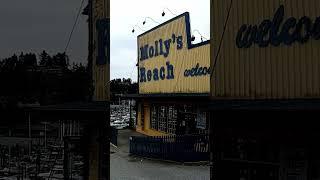 Beachcombers Molly's Reach restaurant