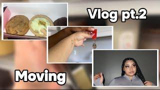 Moving Vlog pt.2 ~ Apartment finds , Food and more !