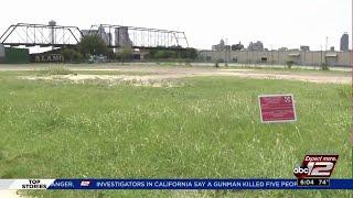 Texas Supreme Court to hear arguments about development near Hays Street Bridge