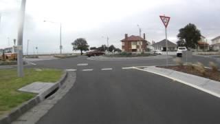 How to overtake on a roundabout - MGIF