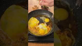 How he eats his eggs :3