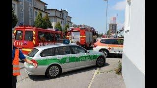 Tragischer Unfall bei Tankstelle in Mühldorf: Mutter wird von eigenem Auto überollt