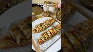 Double Cheese Garlic Bread #CheesePull #GarlicBreadAddict #FoodieGoals