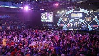 Darts Crowds Go Mental