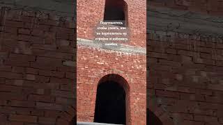 Нужны ли специальные перемычки для арочных оконных проёмов в кирпичных и газобетонных строениях?