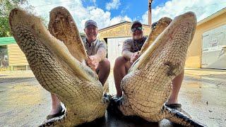 WOW!!! The most  INSANE way to catch a GATOR ever!!!