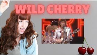 Redhead Reaction to Wild Cherry - Play that Funky Music / Midnight Special - 1976