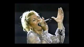 Googoosh - Mordab - 2000 Anaheim Arrowhead Pond -گـــوگــوش - "مرداب"  کنسرت آناهایم