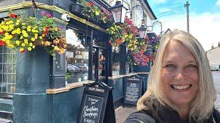 Autumn vibes on my walk from Southend-on-Sea to Leigh-on-Sea - come and  join me exploring England