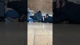 Ben Gurion Airport во время ракетной атаки