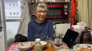 おばあちゃんの唐揚げを食べながら昭和の写真をみる