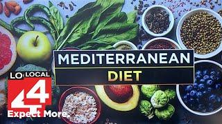 Here's how the Mediterranean diet reduces dementia risk