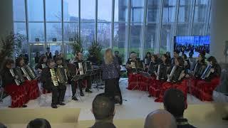 Orquesta Sinfónica de Acordeones de Bilbao - Apertura Navidad en la Torre Iberdrola Bilbao