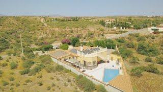 SOLD! 3 bedroom villa for sale in Partaloa with a pool and amazing views / Villa Juana - AH13020