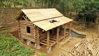 Roofing with wooden planks to keep warm in winter - Building a log Cabin (Ep11)